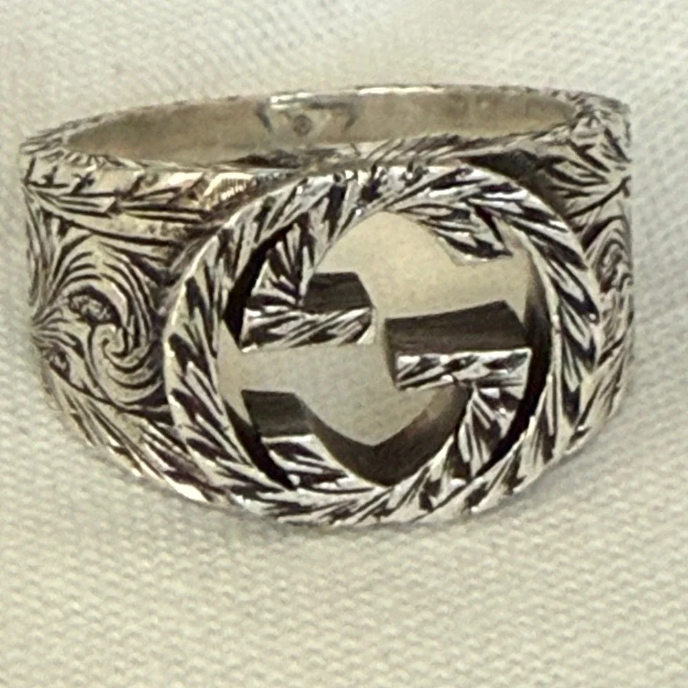 Gucci Interlocking G Arabesque Engraved Sterling Silver Ring Size 21 Ag 925